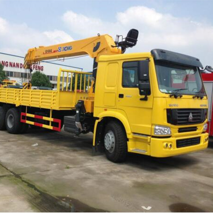 Sinotruk HOWO 6x4 10 тонн автокран для продажи