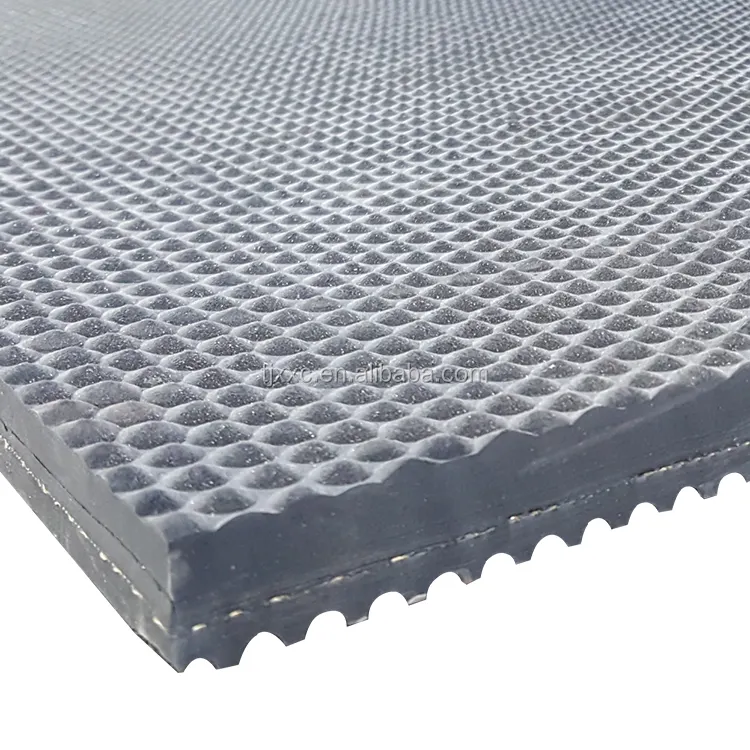 DURABLE CLOTH INSERTION RUBBER MAT FOR COW