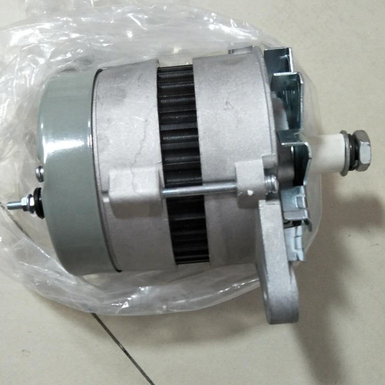 600-825-6110 генератор 6D140E для PC750-6