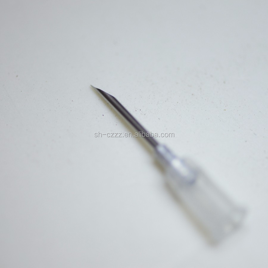 Disposable veterinary hypodermic plastic injection needle