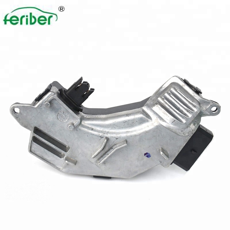 Резистор-регулятор вентилятора для Opel Signum Vectra Saab 9-3/OEM #13123053, 13250114, 1808449, 1808552, 509896, 9180208
