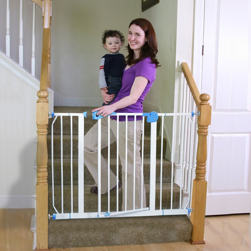 Wholesale Professional custom adjustable Baby Gate with CE standard