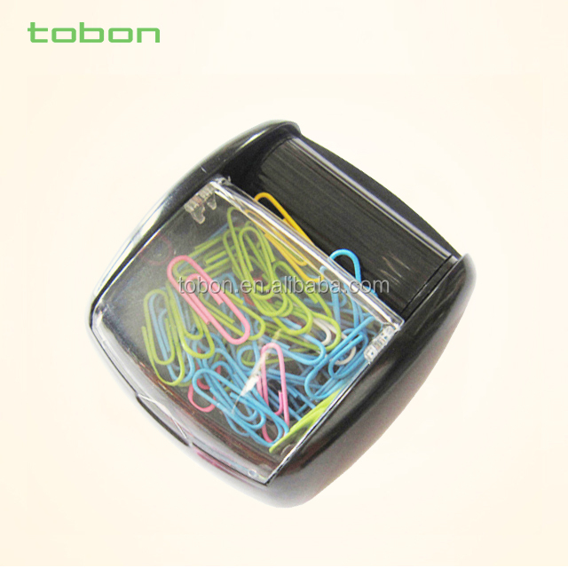 Rolling magnetic clip holder