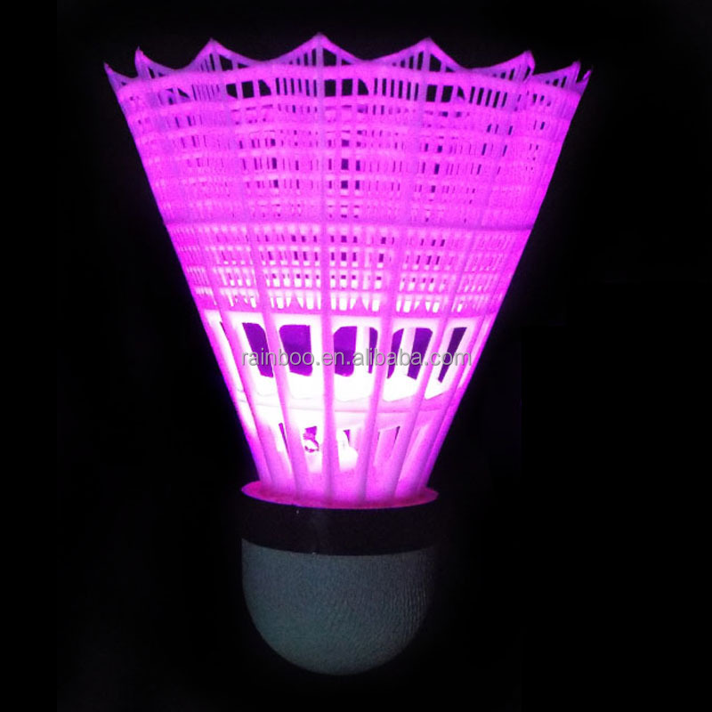 Высокое качество освещение нейлон пластик красочные Крытый светодио дный LED Бадминтон Волан