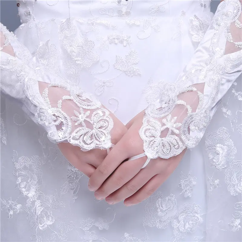 Morili Hot sale top quality cheap Lace middle long fingerless lace gloves for bridal wedding Accessories MGB14