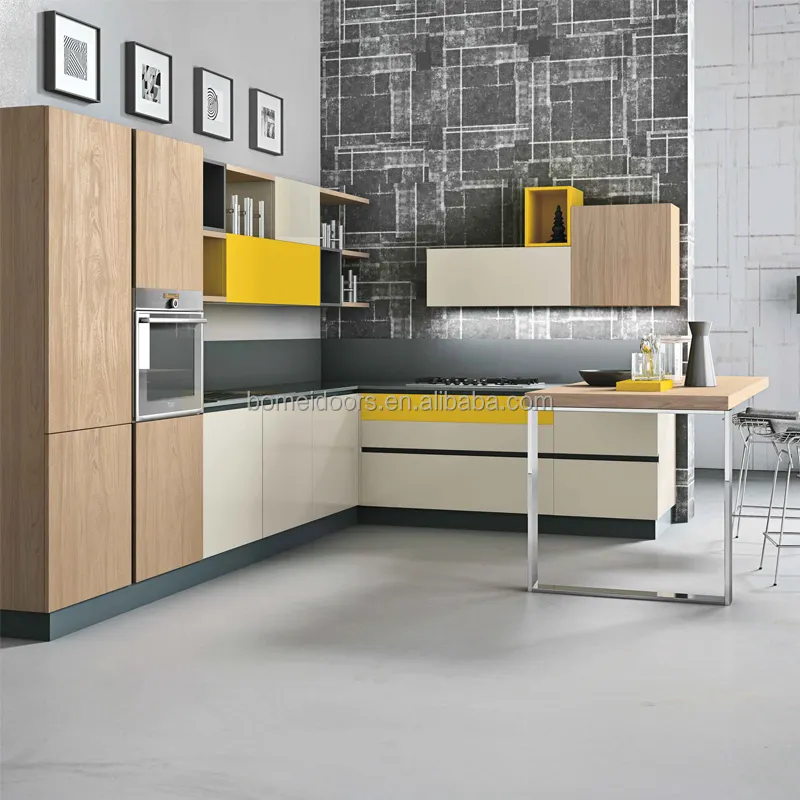 Modern design high gross UV kitchen cupboard kitchen cabinet in China
