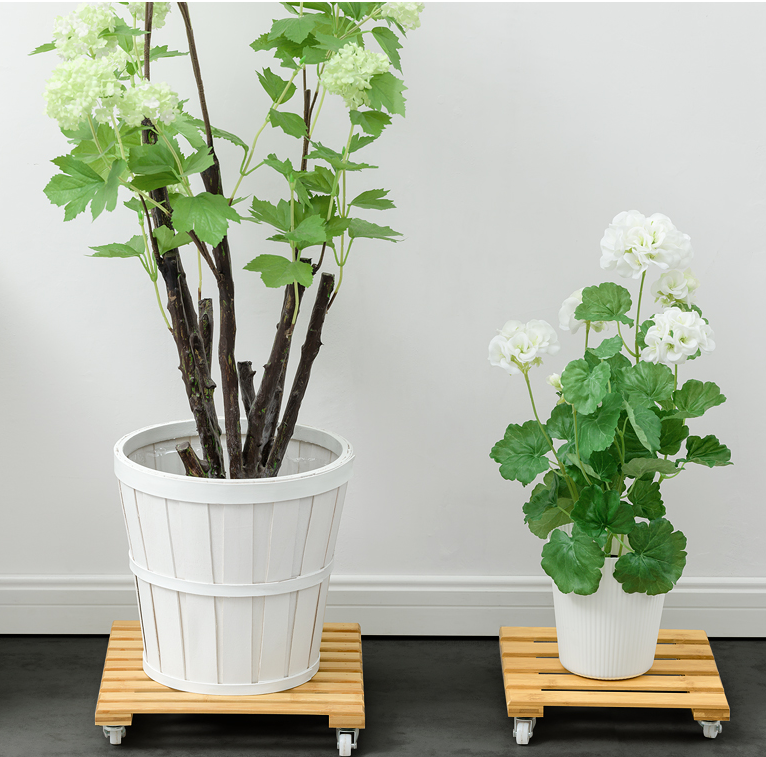 Bamboo flower pot tray with wheel