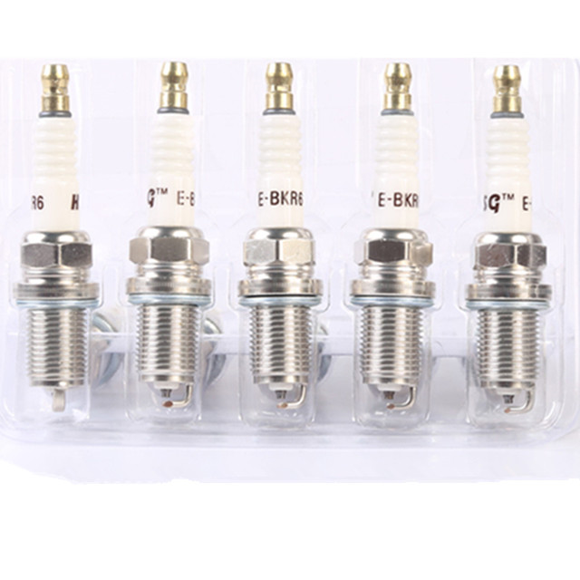 Best Selling New wholesale auto spark plug YR6SII3320 iridium Spark Plug 0242140552