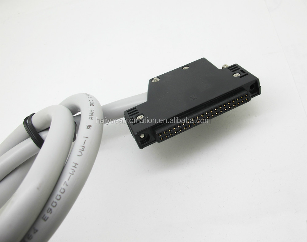 Mitsubishi литиевая батарея с разъемом HDMI Q40CBL-3M