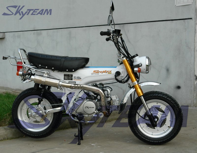SKYTEAM 125CC 4 тактный SKYMAX Дакс PRO тюнинг мотоцикла (одобренный ЕЭС E4)