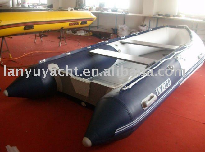Надувная резиновая лодка с алюминиевым полом LY-360