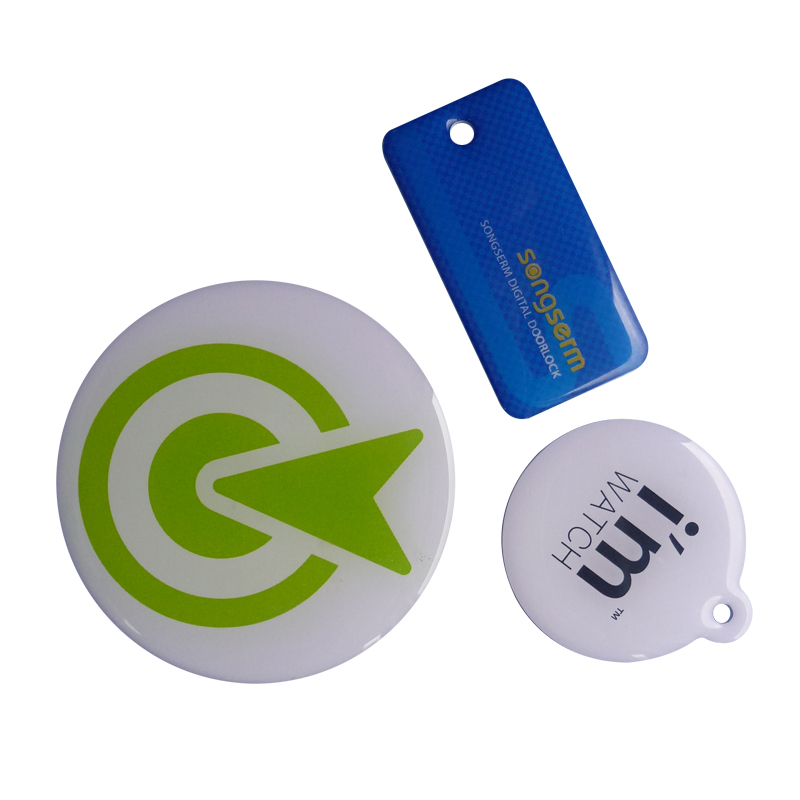 Пользовательская полноцветная печать NFC эпоксидный брелок с уникальным QR-кодом