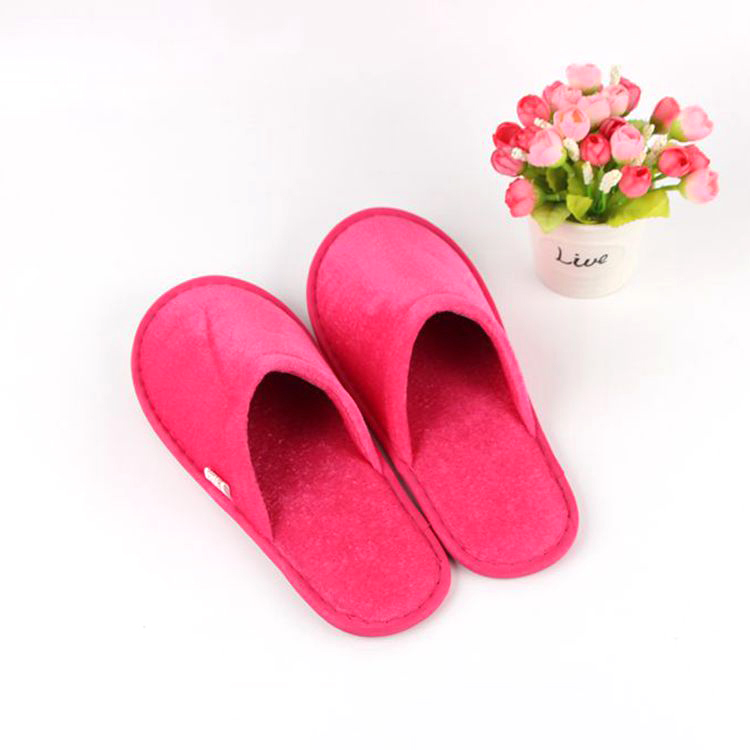 Disposable lady hotel slipper