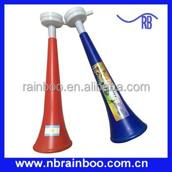 Горячая Распродажа World Cup дешевый пластиковый футбольный вентилятор vuvuzela horn ABMA210