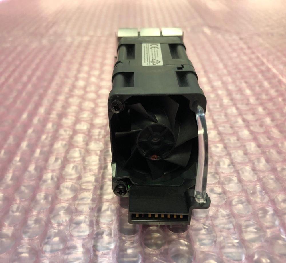 Используется Nexus 2000 модуль вентилятора NXA-FAN-30CFM-B для 2248PQ
