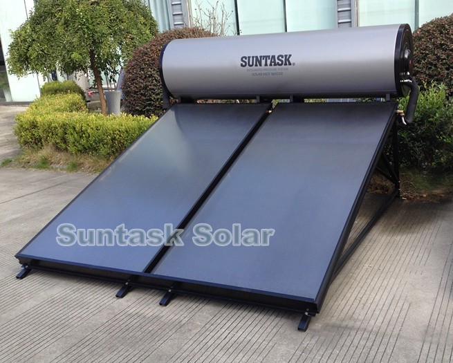 Солнечный водонагреватель Suntask с плоской панелью