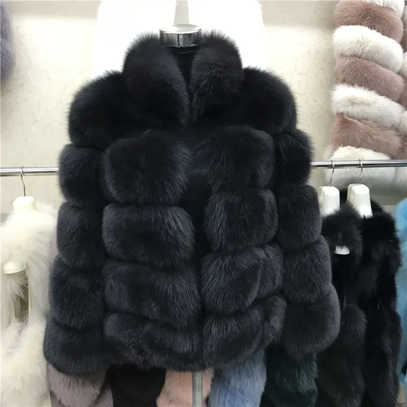 Женское пальто из натурального Лисьего меха по дешевой цене