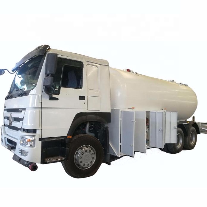 HOWO 6x4 10 Wheel Bobtail LPG Truck 20000L For Filling LPG Gas Cylinders