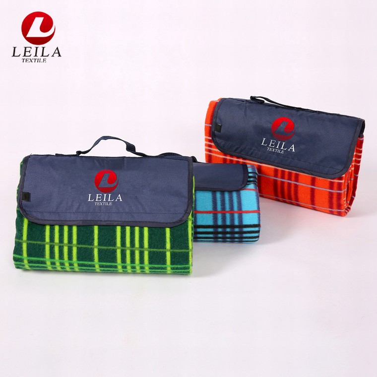 large comfortable compact outdoor waterproof sand proof beach blanket
