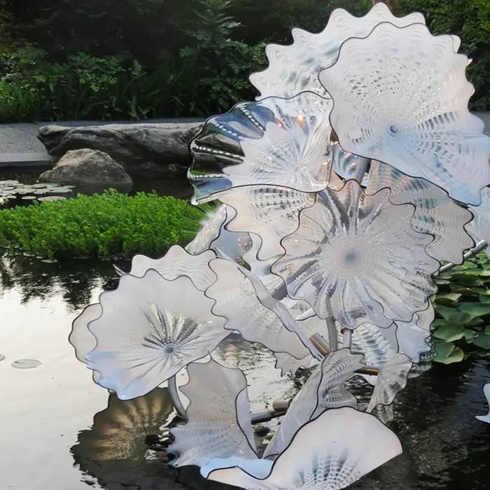 Garden Decoration Hand Blown Glass Flower Plates Sculpture Murano Glass Art Crafts