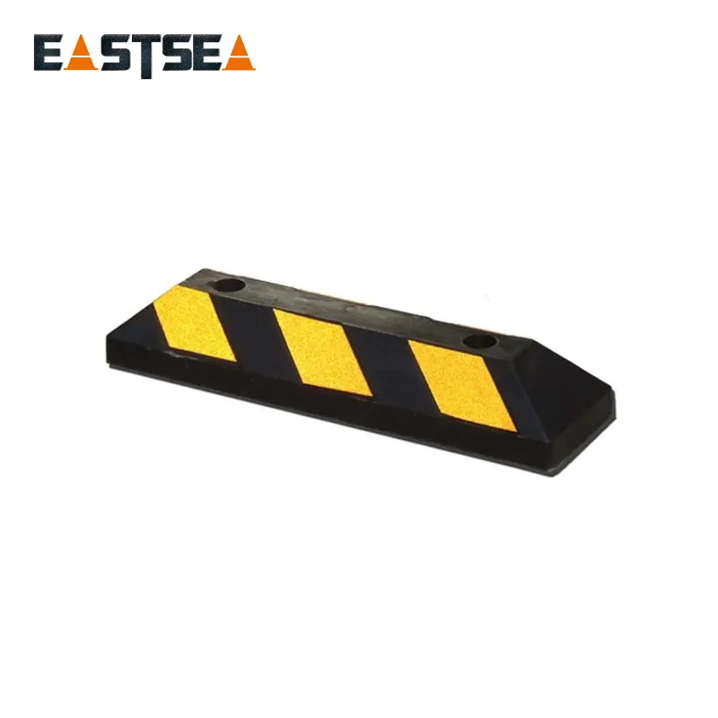 Wholesale High Quality Reflective Rubber Wheel Stop Car Safety Products