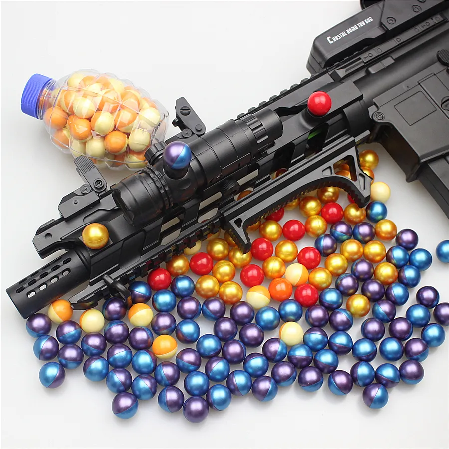 2019 new gun shoot paintball 0.68 colorful paint ball/pellets maker made by China factory