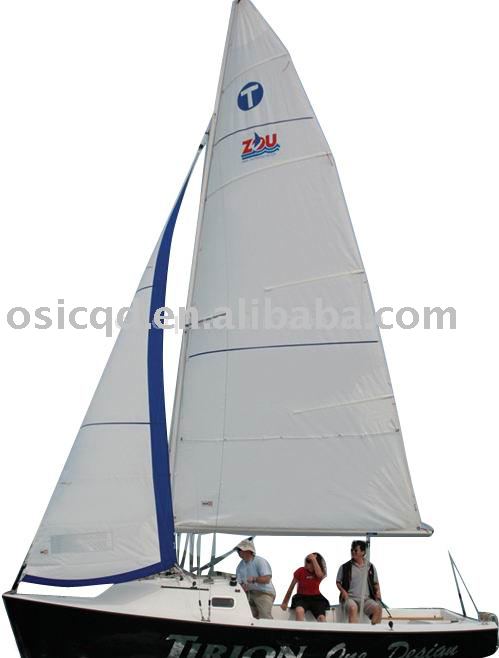 Tirion 600 парусник