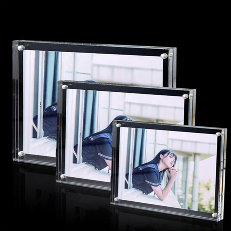 Dongguan Manufacturer Customized Size Beautiful Clear Acrylic Photo Frame