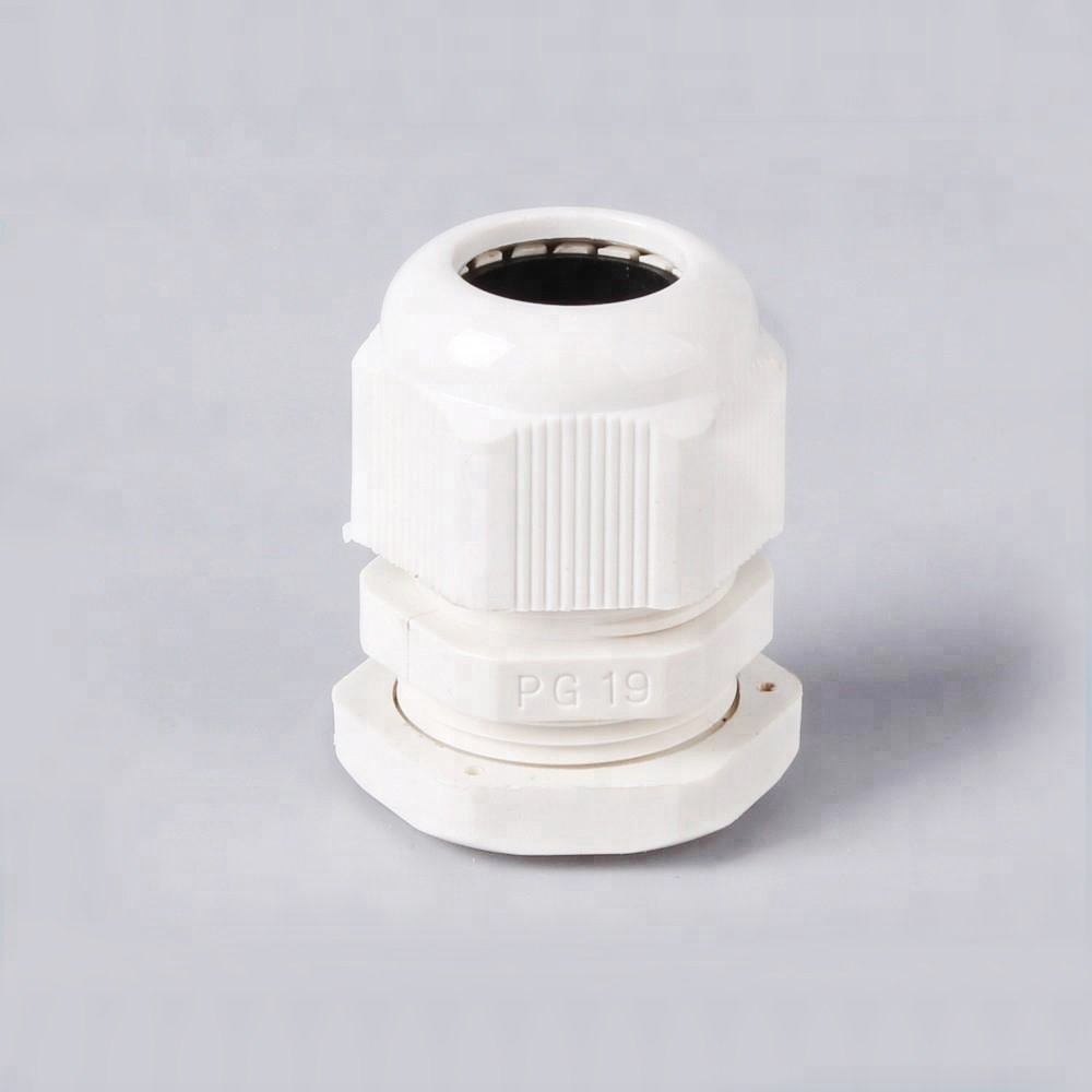 Водонепроницаемый нейлоновый кабельный сальник IP68 IEC698