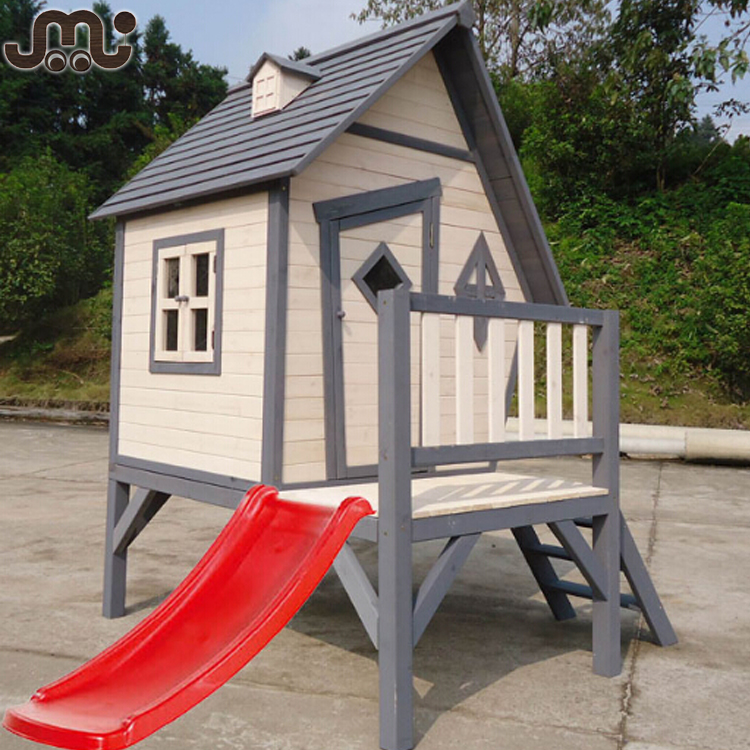Открытый весело провести время дети playhouse с windows