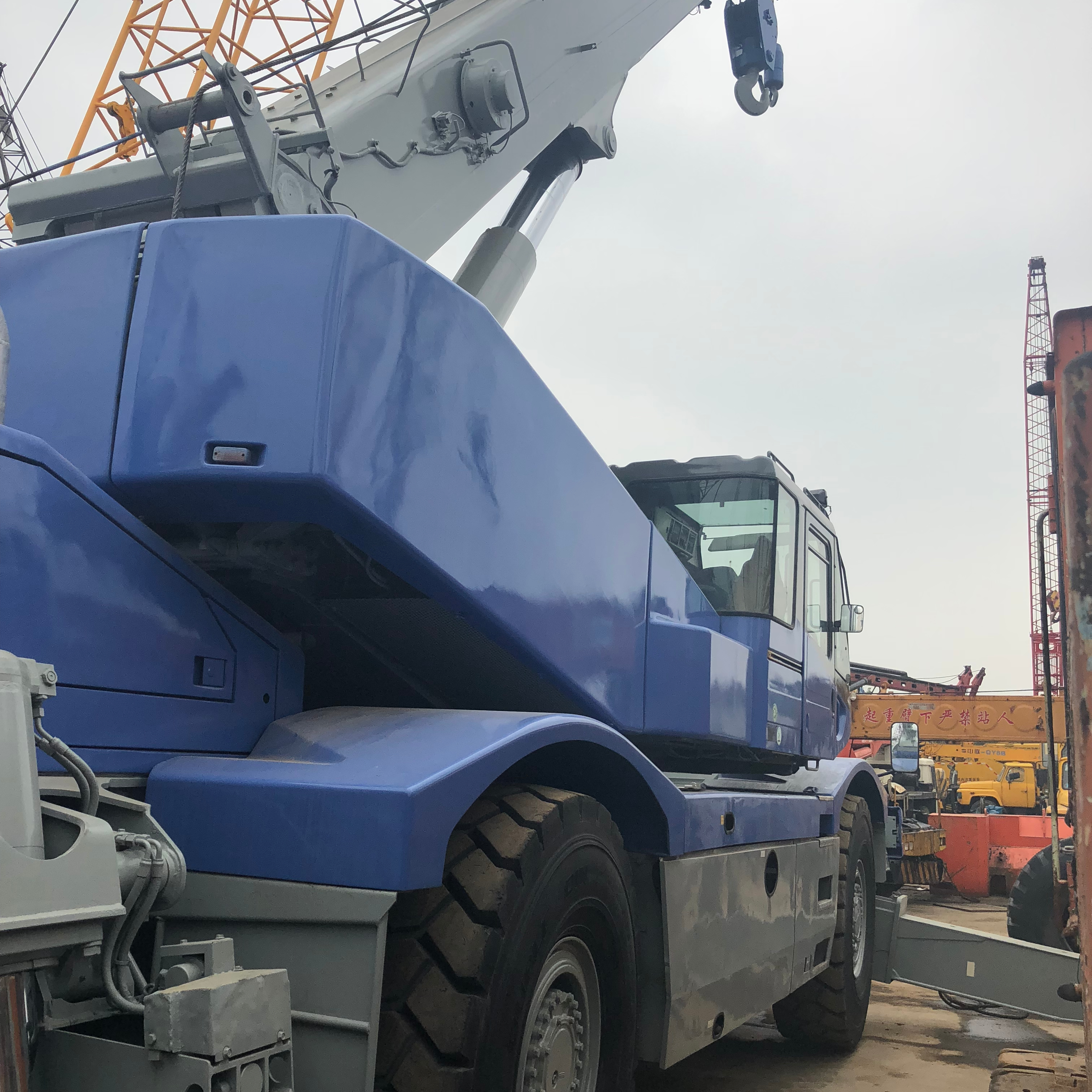 Подержанный кран повышенной проходимости TADANO 50 тонн, GR500EX, новая модель