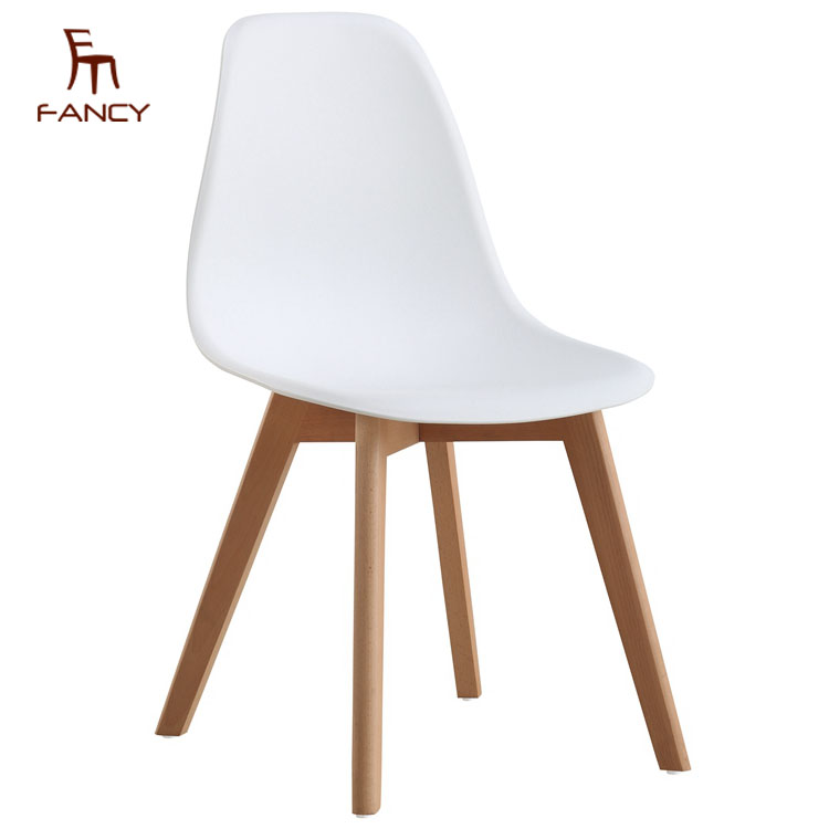 Wholesale modern cheap stackable PP chair plastic chairs used dining chair sale