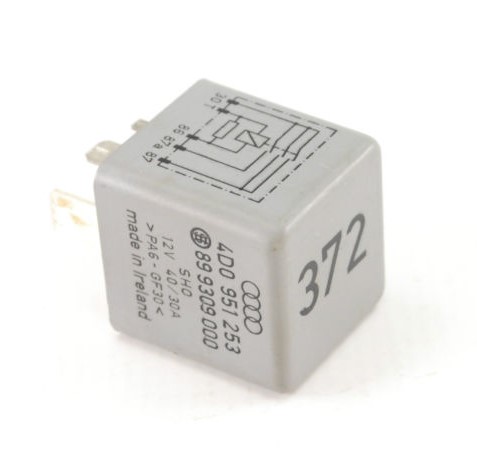 Реле No 372 Топливный Насос реле ЭБУ для VW PASSAT AUDI V8/ 4D0951253