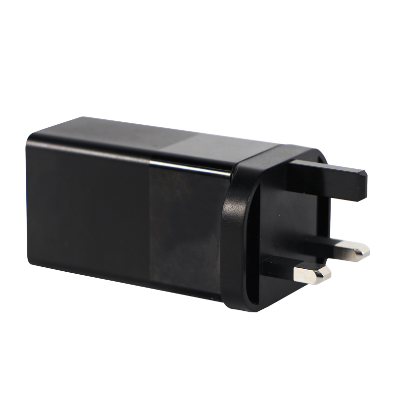 New Travel Adapter International Universal Power Adapter All-in-one Worldwide Wall Charger for UK/EU/US/Asia