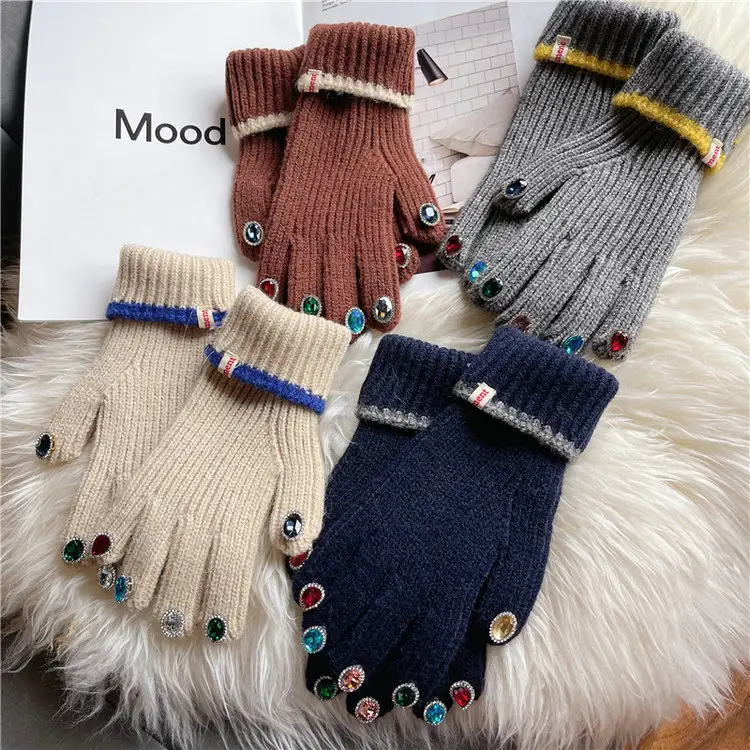 Вязаные перчатки Qushine со стразами, варежки, женские зимние милые индивидуальные теплые шерстяные перчатки для девушек
