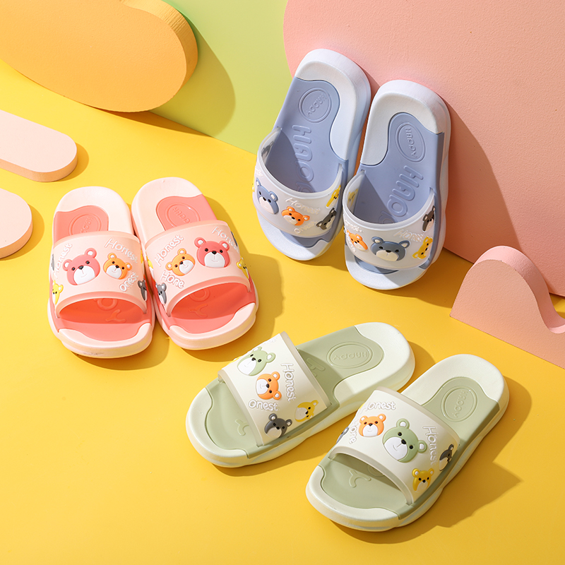 2021 New Children Home Bathroom PVC Shoes Outdoor Cartoon Cute Bear Fun Kids Slippers