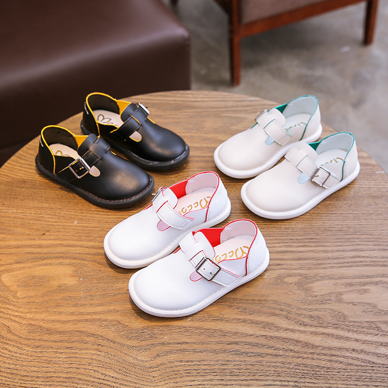 Merchants Sell The Latest Designs Soft Sole Casual Shoes Girl Leather Children Shoes