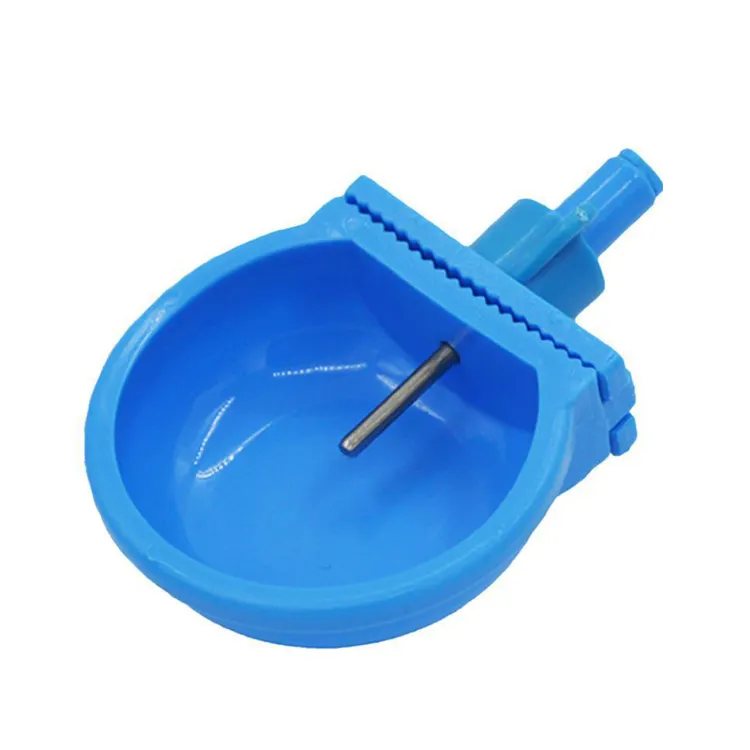 2022 Plastic Poultry Nipple Drinker System Rabbit Automatic Drinking Bowl Water Cup Rabbit Waterer