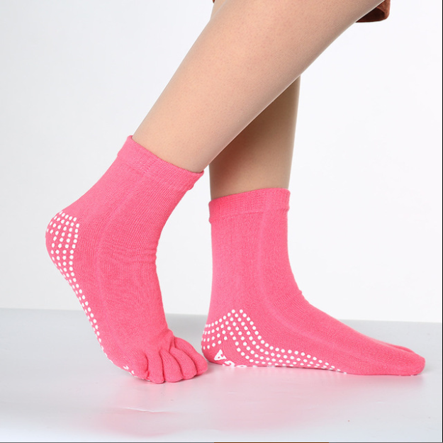 Yoga socks women cotton dot glue non slip five finger socks safety professional indoor sports fitness