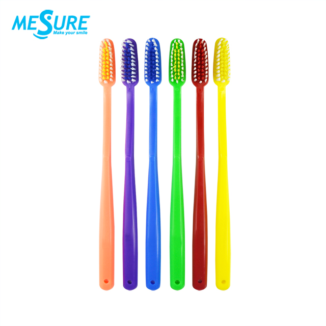 Главная дизайн взрослых aquafresh взрослых зубная щетка