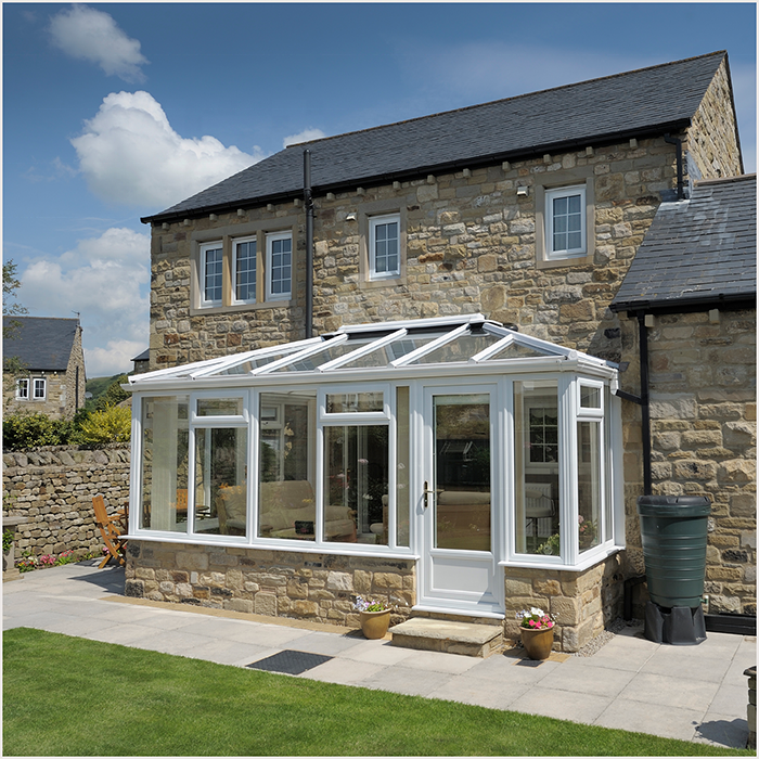 Prefabricated Low-E glass house cabins and garden rooms aluminium cabins and garden room house four season sun room