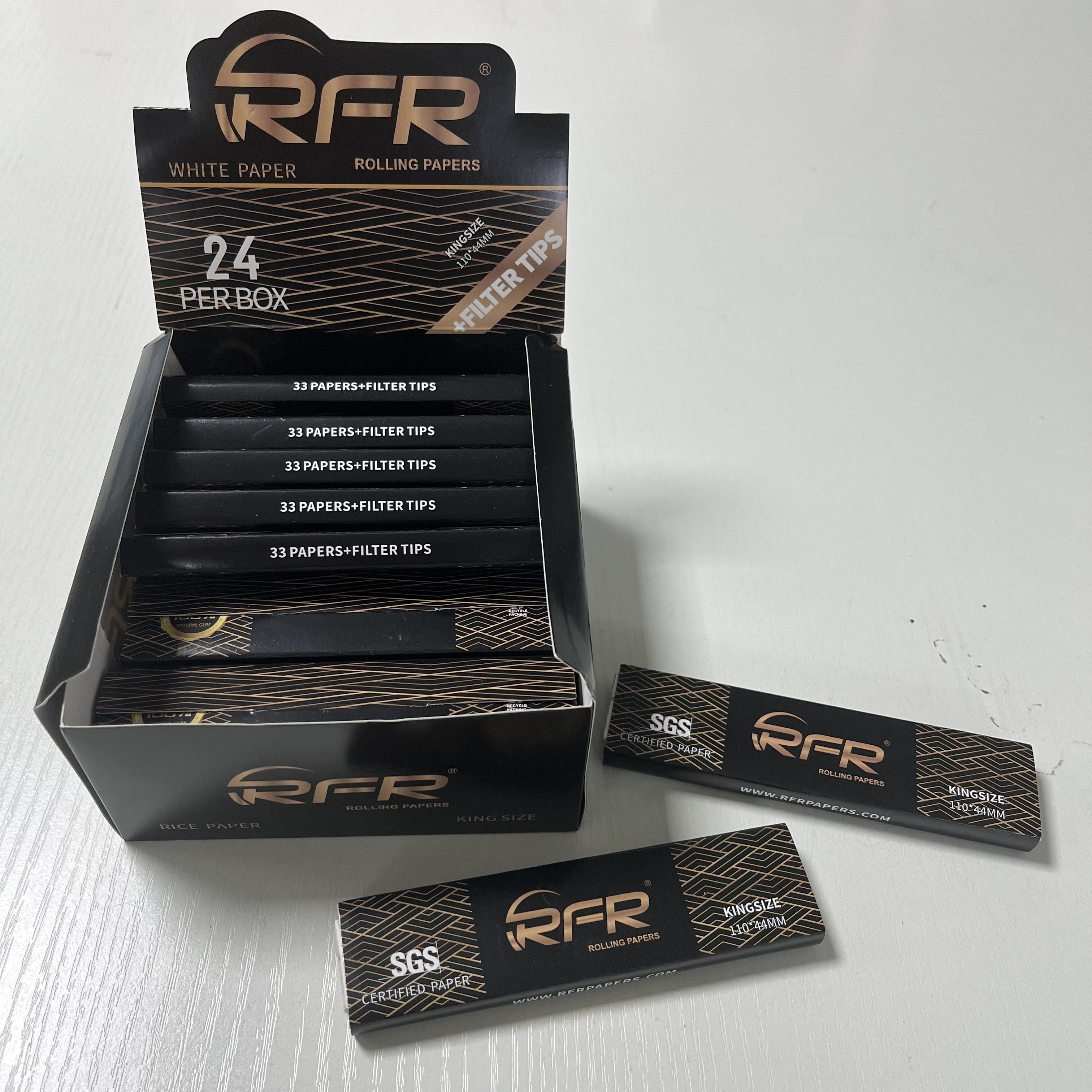 Рулон рулонной бумаги для курения RFR, полностью натуральный, индивидуальный дизайн, Королевский размер, тонкий, медленное горение, горячая распродажа