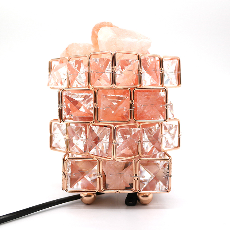 Home Decoration Natural Pink Himalaya Crystal Iron Metal Basket Design Rock Salt Lamps Crystal Rock Salt Light
