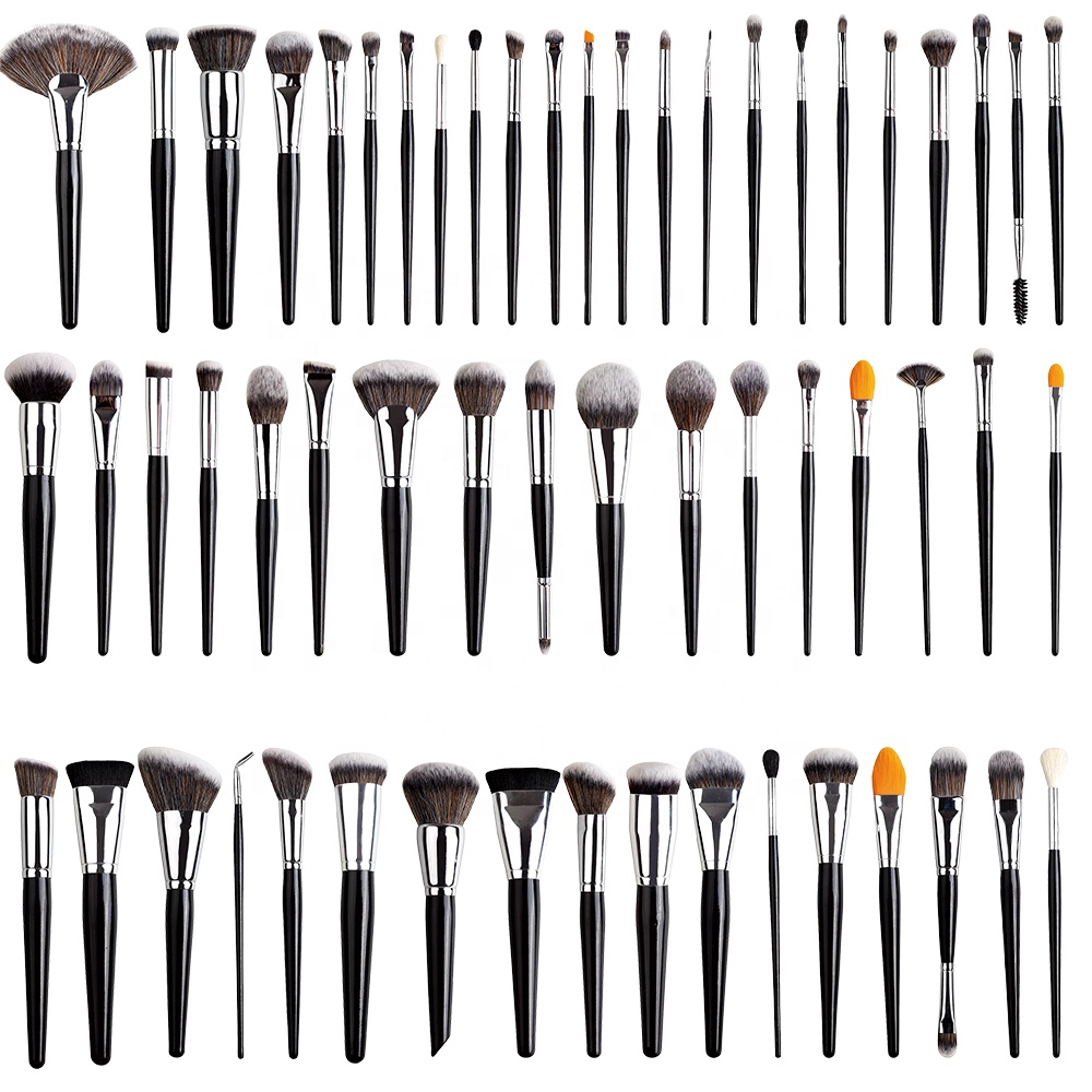 YRX A032 High Quality Make Up Brushes 57PCS Soft Synthetic Private Label Full-Face Complete Makeup Brushes Set