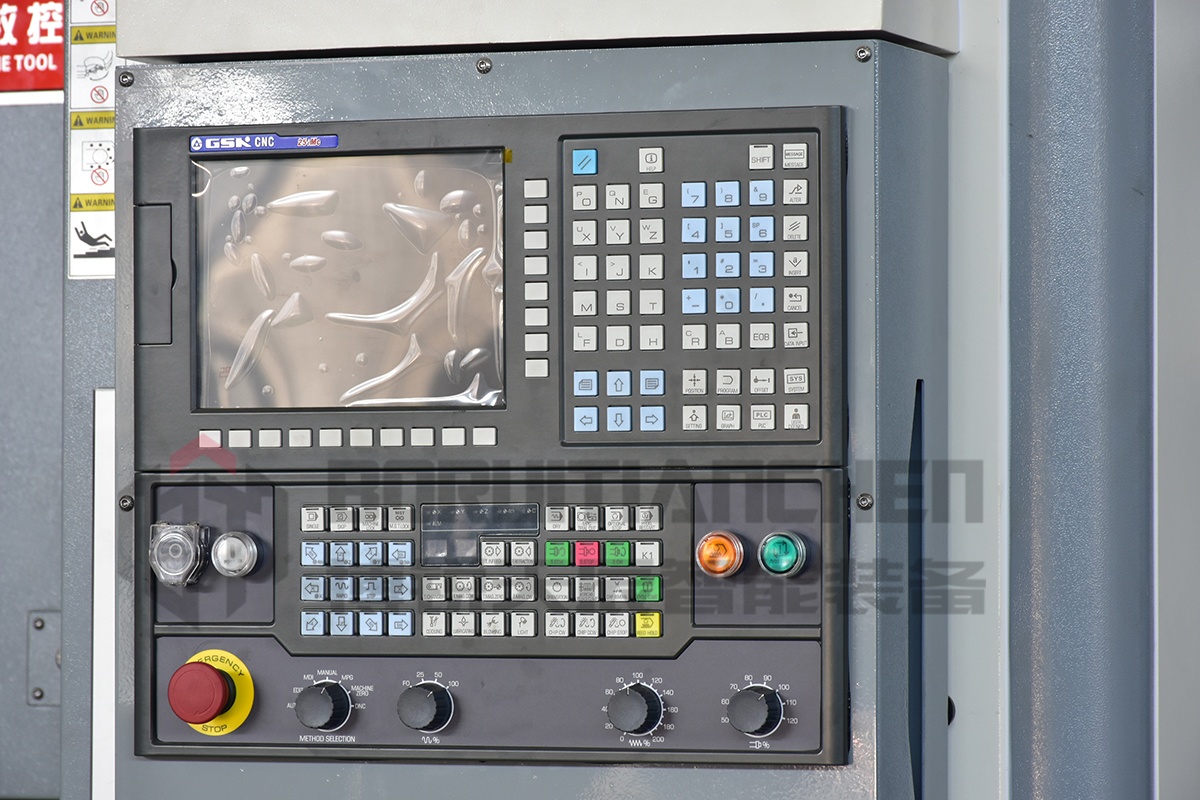5-осевой фрезерный станок с ЧПУ VMC650 вертикальный обрабатывающий центр