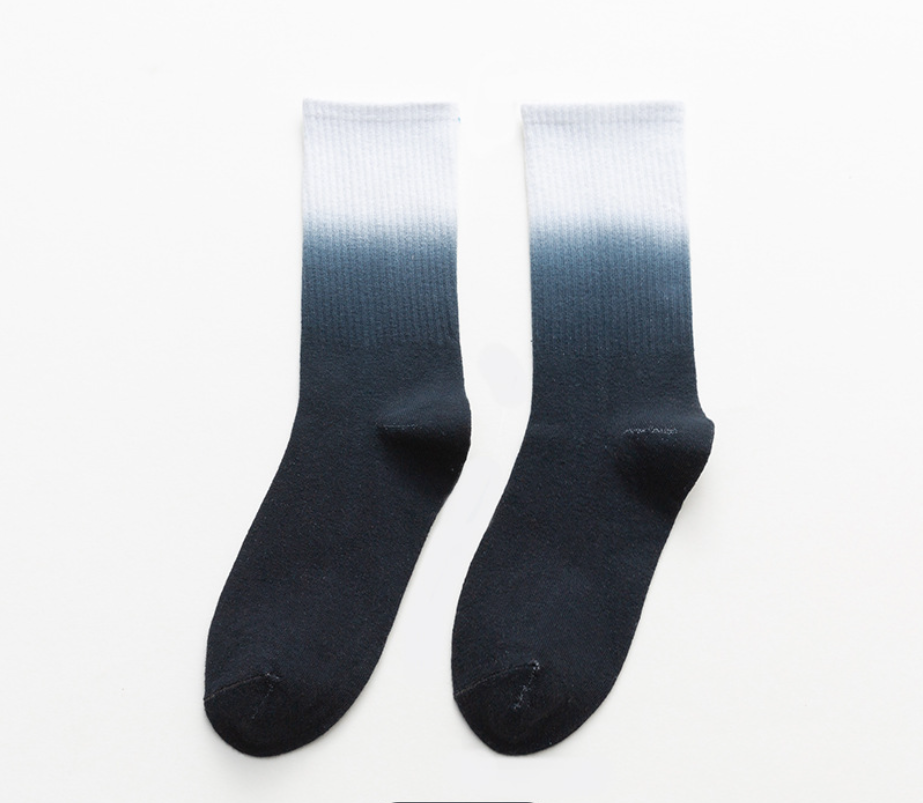 Amazon hot selling network red hot selling color socks