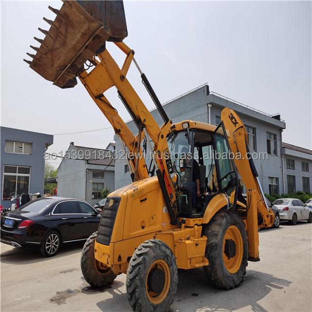 Б/у экскаватор-погрузчик jcb 3CX, Великобритания, хороший переменный ток