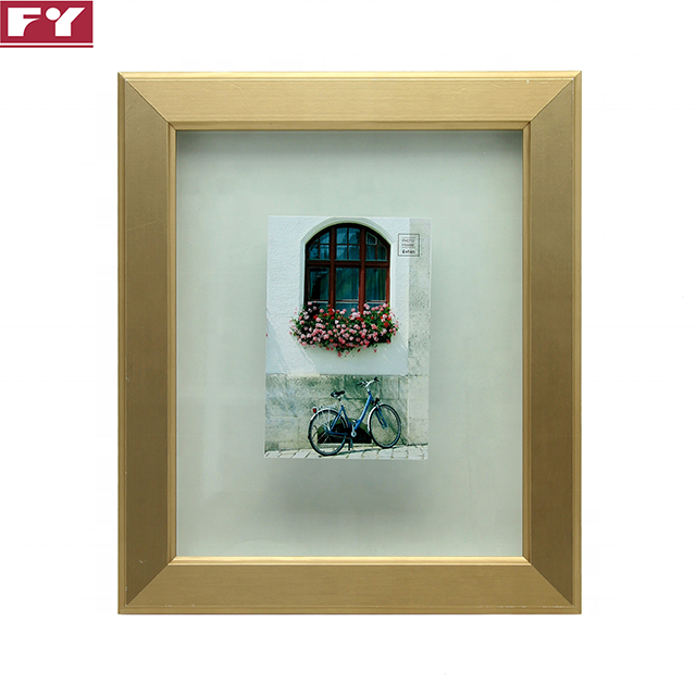Factory direct wooden photo frame, modern and simple style, ornaments