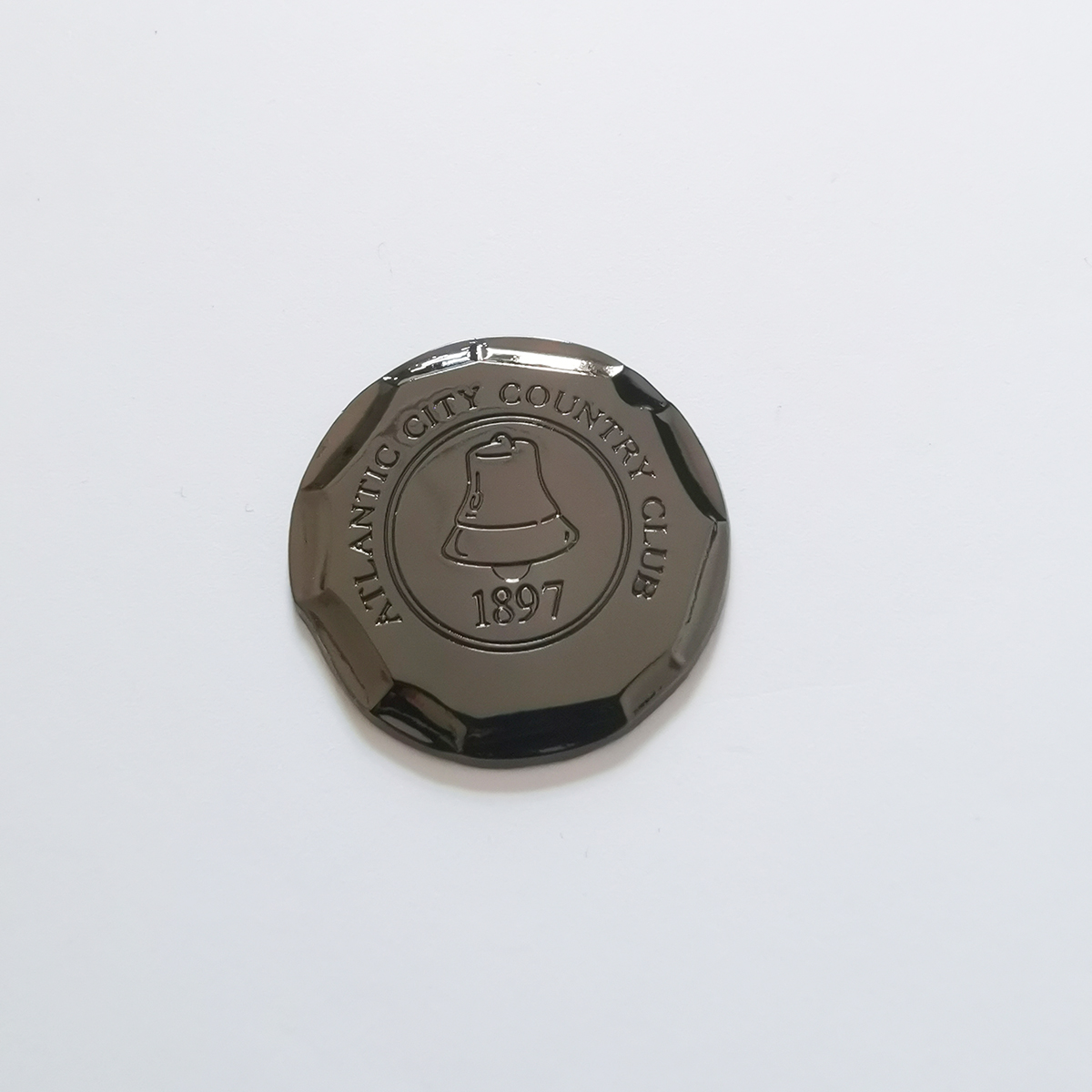 Unique Golf Ball Marker Raised Metal 3D Ball marker With Customized Logo High Quality