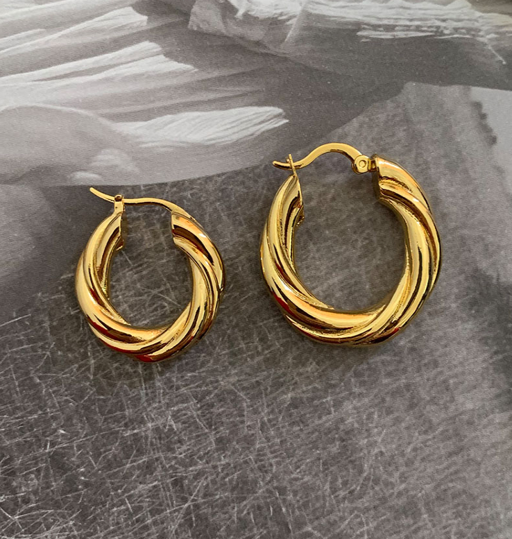 European Fashion Women Jewelry 18k Gold Twisted Hoop Earrings Hypoallergenic Stainless Steel Twisted Hoop Earrings